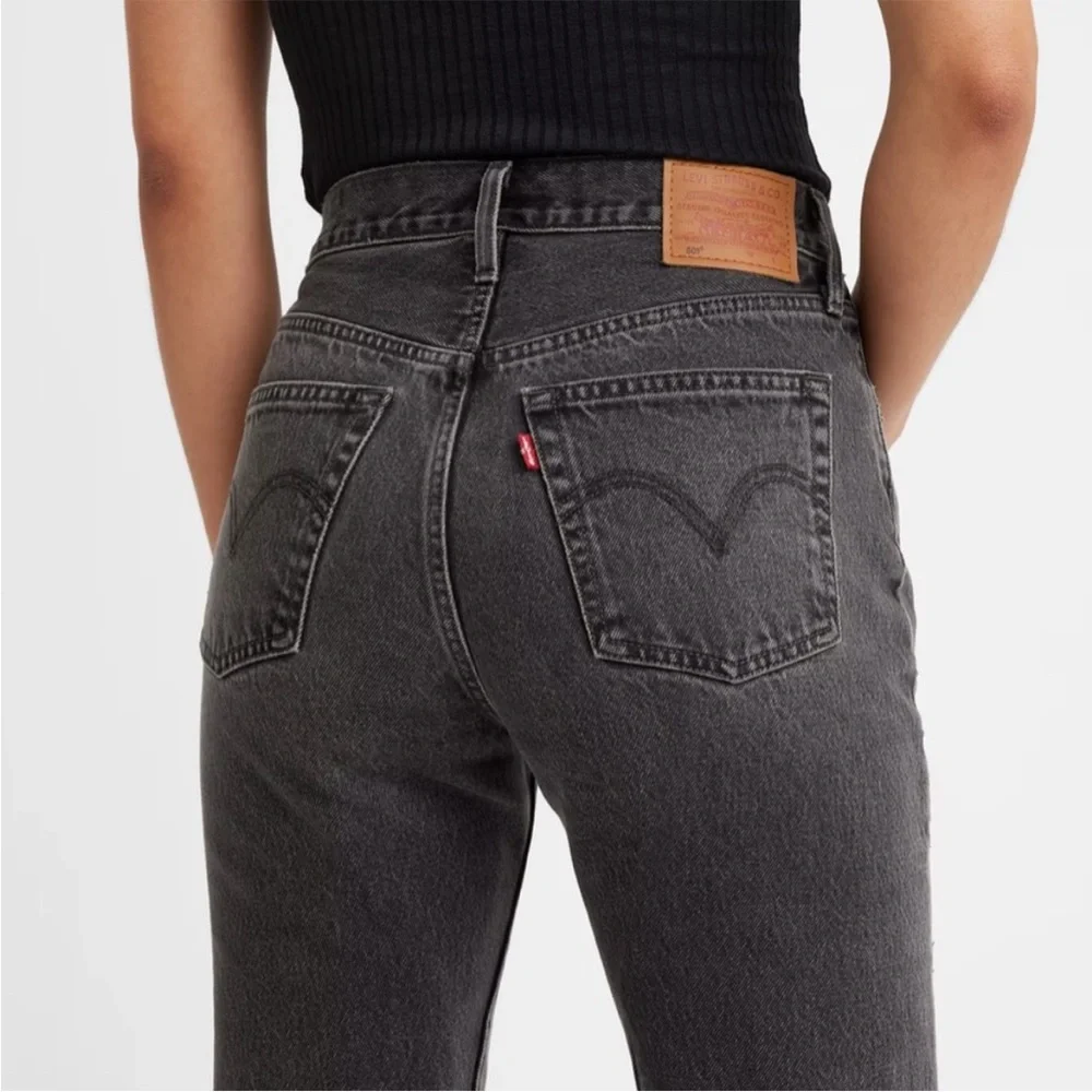 Levi’s Premium 501 High Rise Straight Leg Jeans - Picture 3 of 10